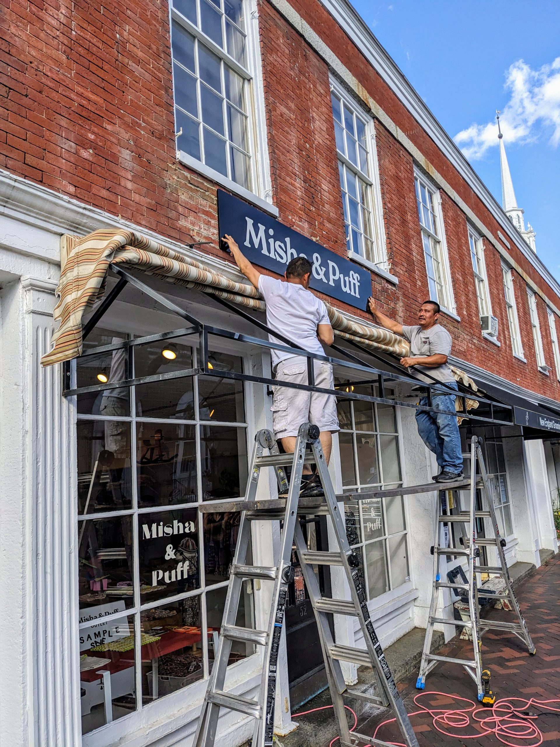 PXL_20250622_211519252